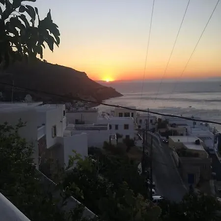 Aurora Retreat In Spilia Leros Panteli
