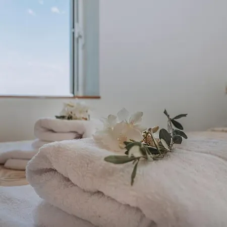 بيت للعطل Aurora Retreat In Spilia Leros